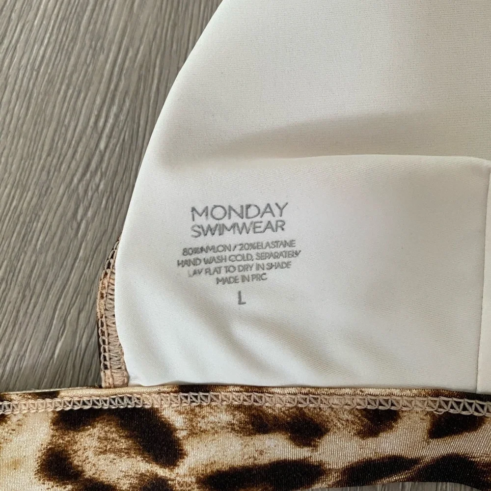 Monday Swimwear Somerset Bikini Top - Picture 8 of 9